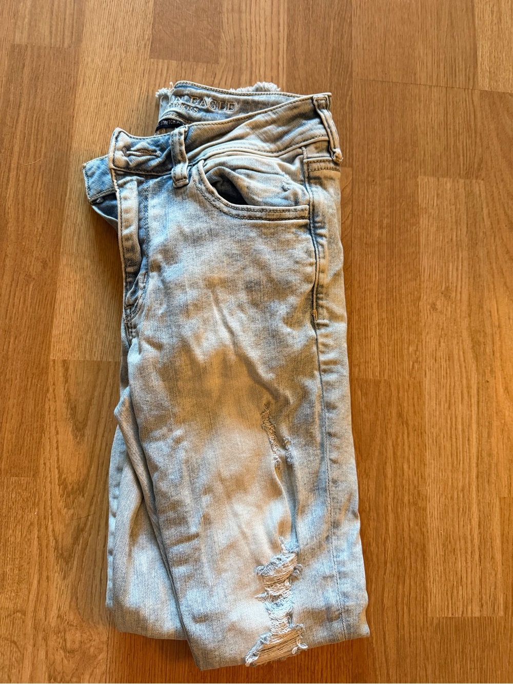 American Eagle Outfitters Light Blue Skinny Jeans